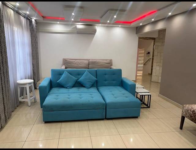 3 BEDROOM HOUSE FOR SALE IN HAYFIELDS